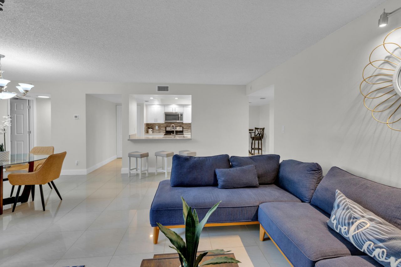 955 Dotterel 2104 Road, Unit 2104, Delray Beach, FL 33444 Photo