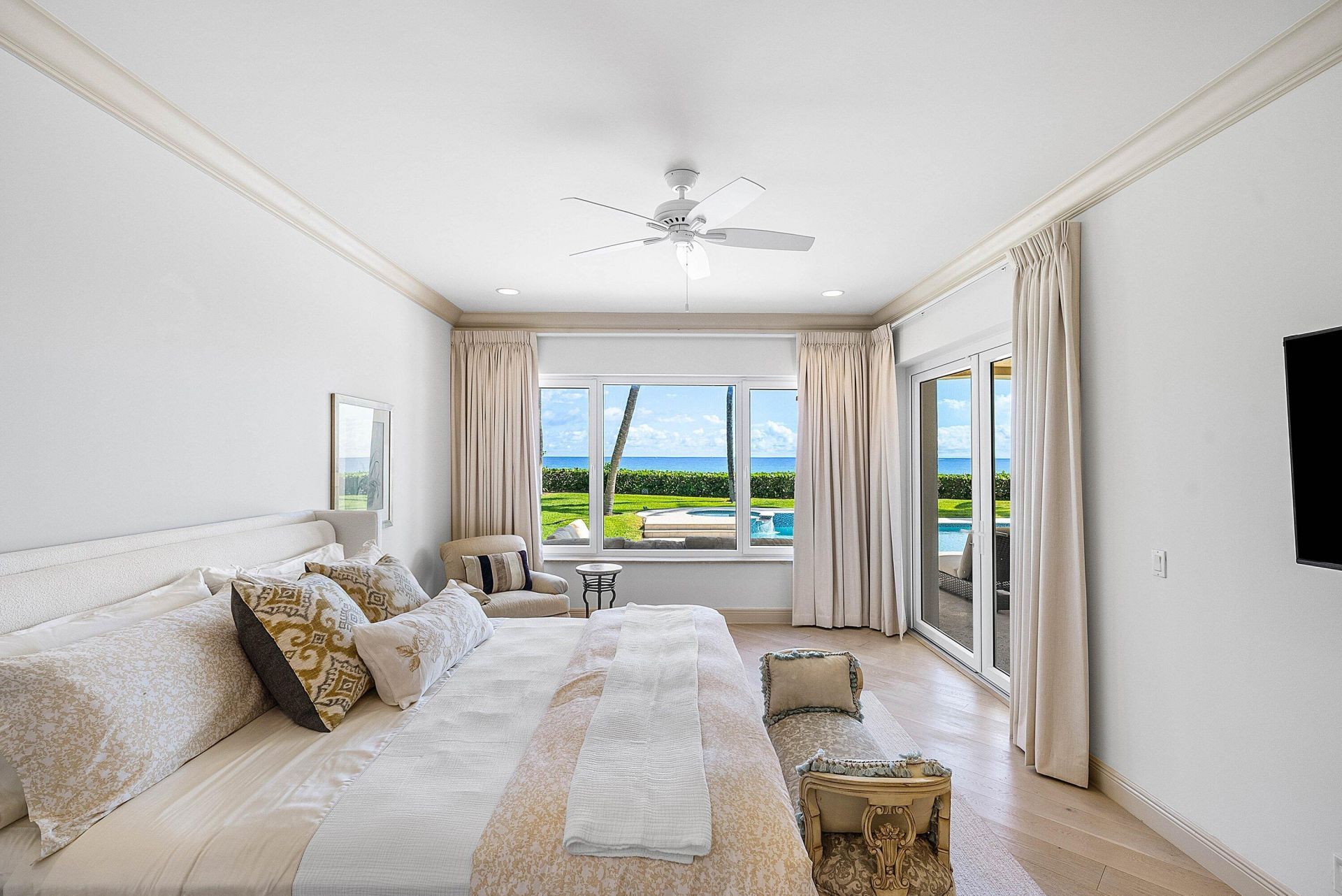 6373 N Ocean Boulevard, Ocean Ridge, FL 33435 Photo