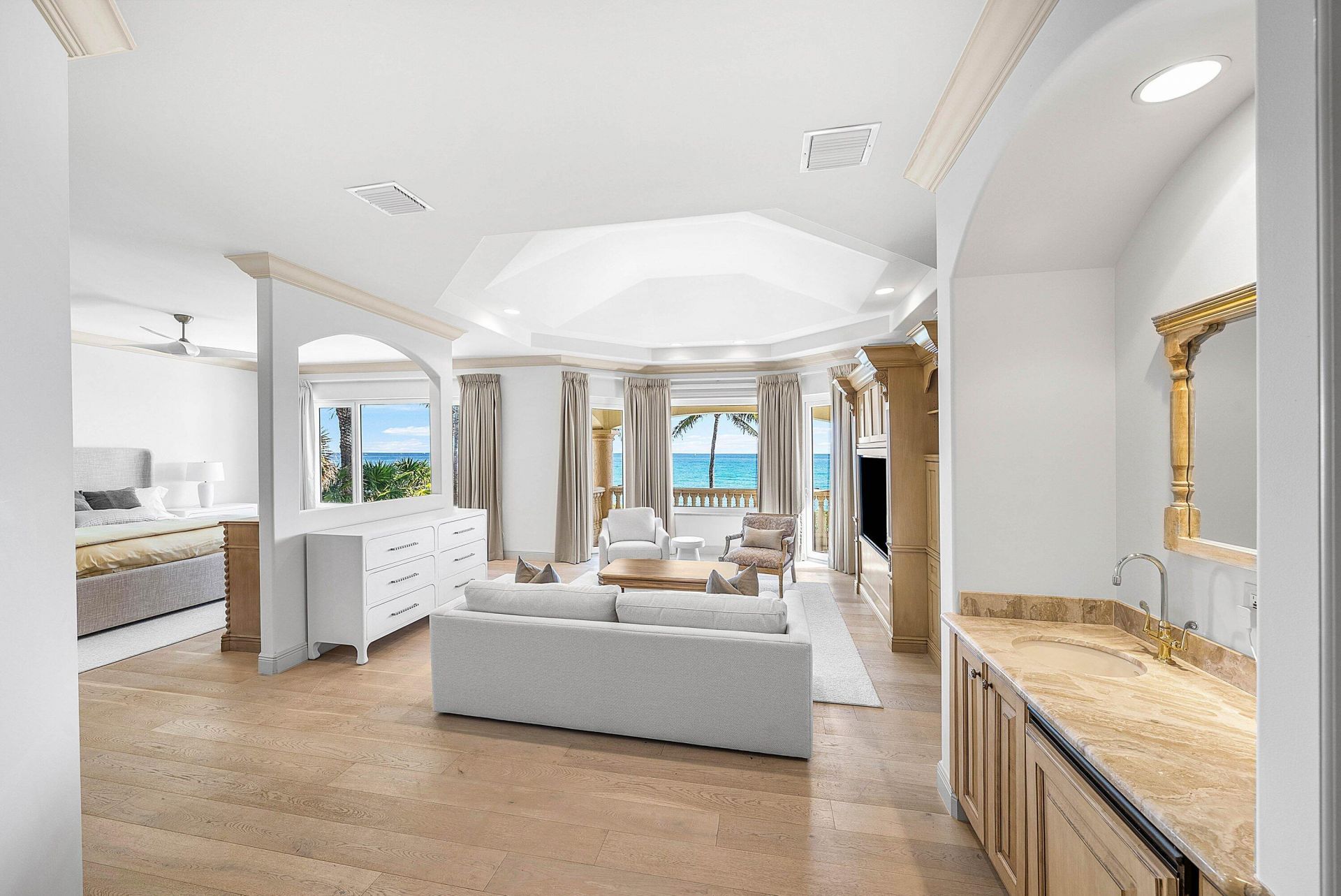 6373 N Ocean Boulevard, Ocean Ridge, FL 33435 Photo