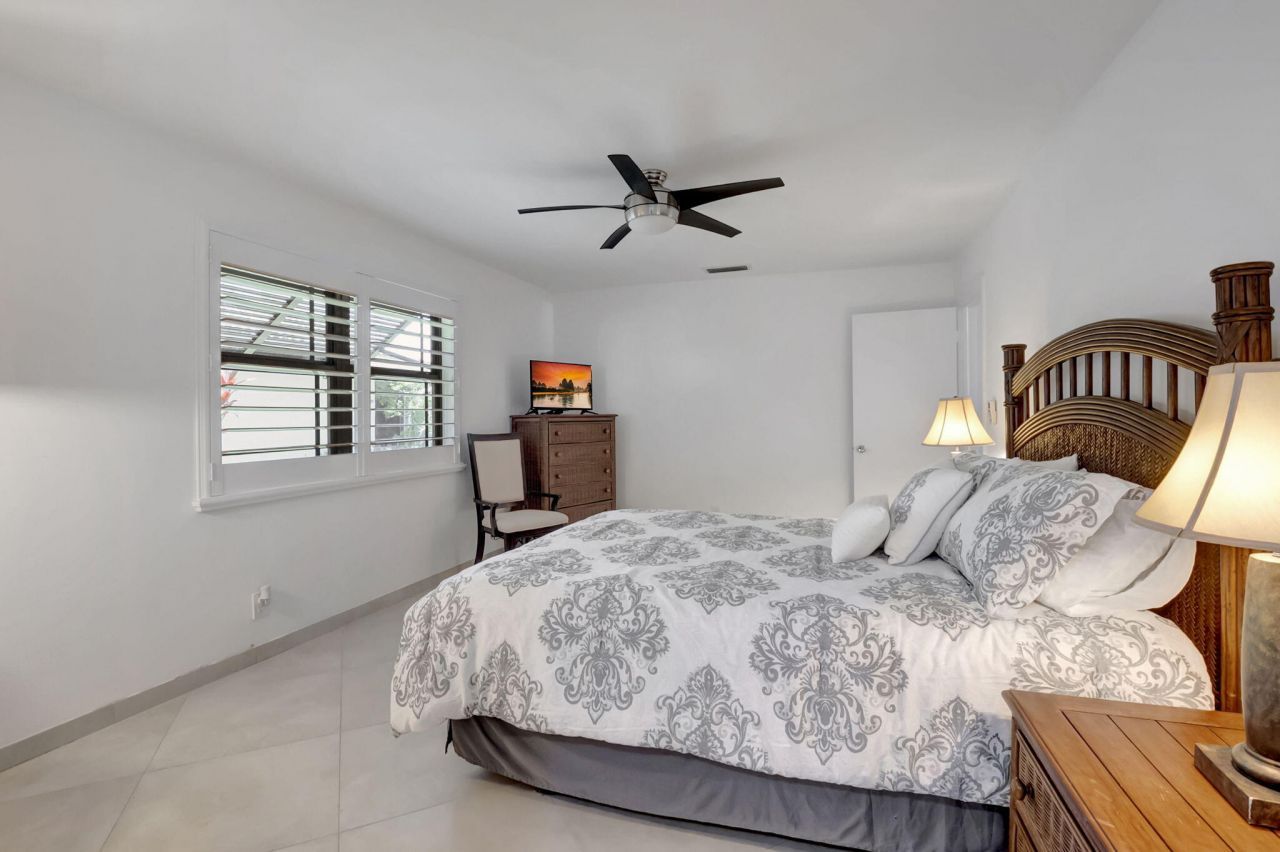 902 Foxpointe Circle, Delray Beach, FL 33445 Photo