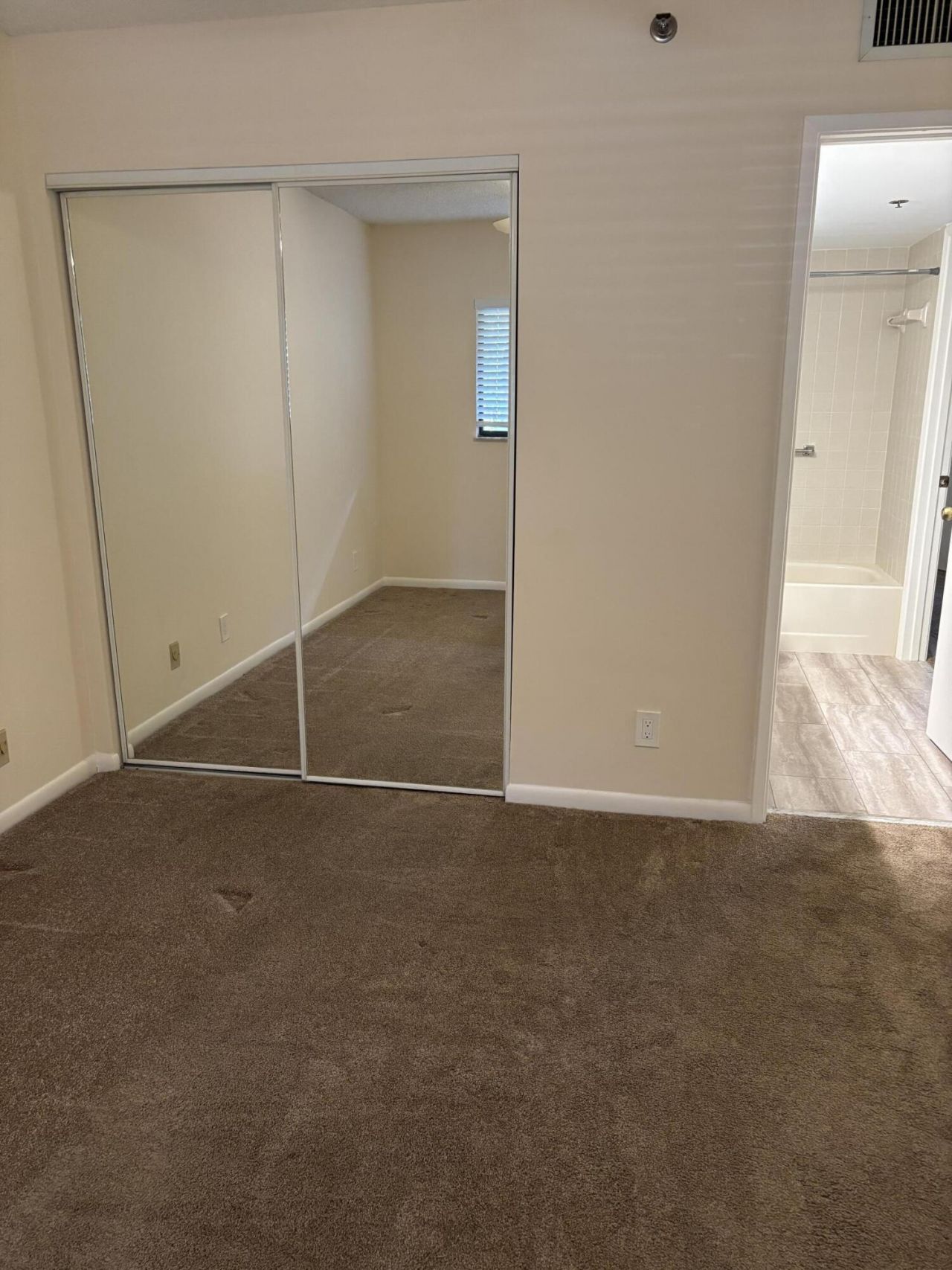 7260 Kinghurst Drive, Unit 107, Delray Beach, FL 33446 Photo