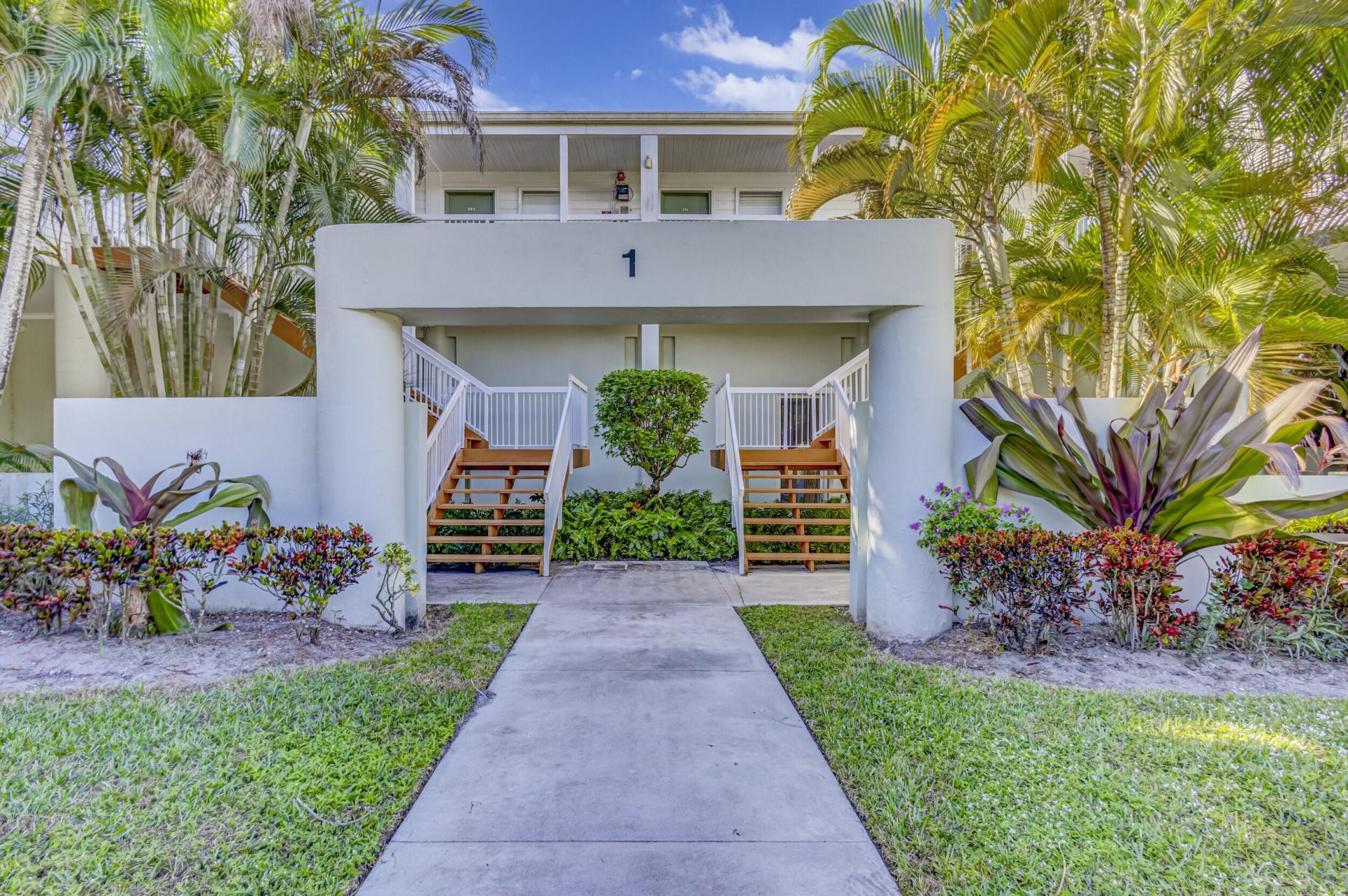 296 Cypress Point Drive, Palm Beach Gardens, FL 33418 Photo