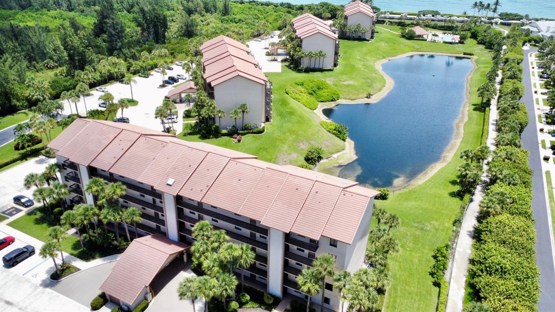 401 Ocean Bluffs Boulevard, Unit 205, Jupiter, FL 33477 Photo