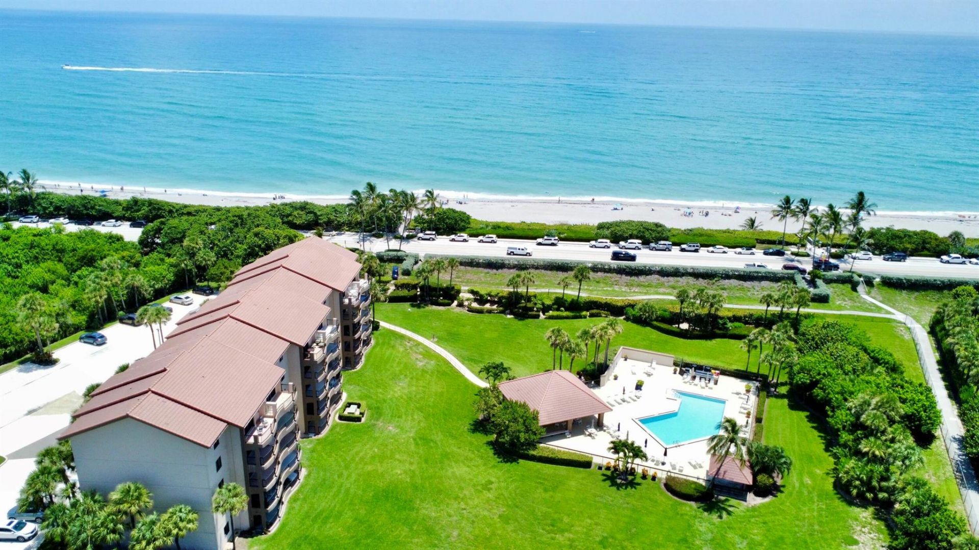 401 Ocean Bluffs Boulevard, Unit 205, Jupiter, FL 33477 Photo