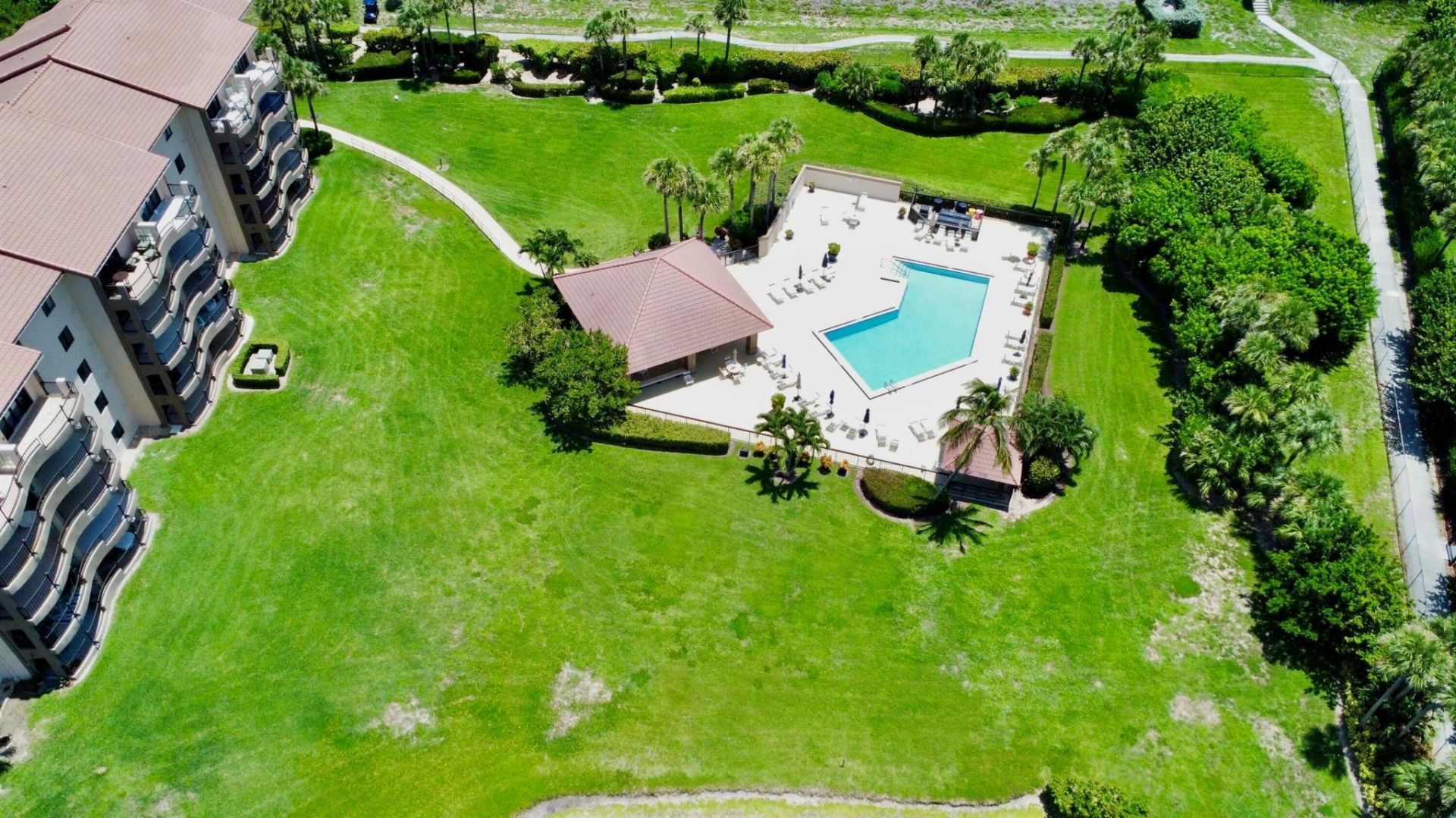 401 Ocean Bluffs Boulevard, Unit 205, Jupiter, FL 33477 Photo