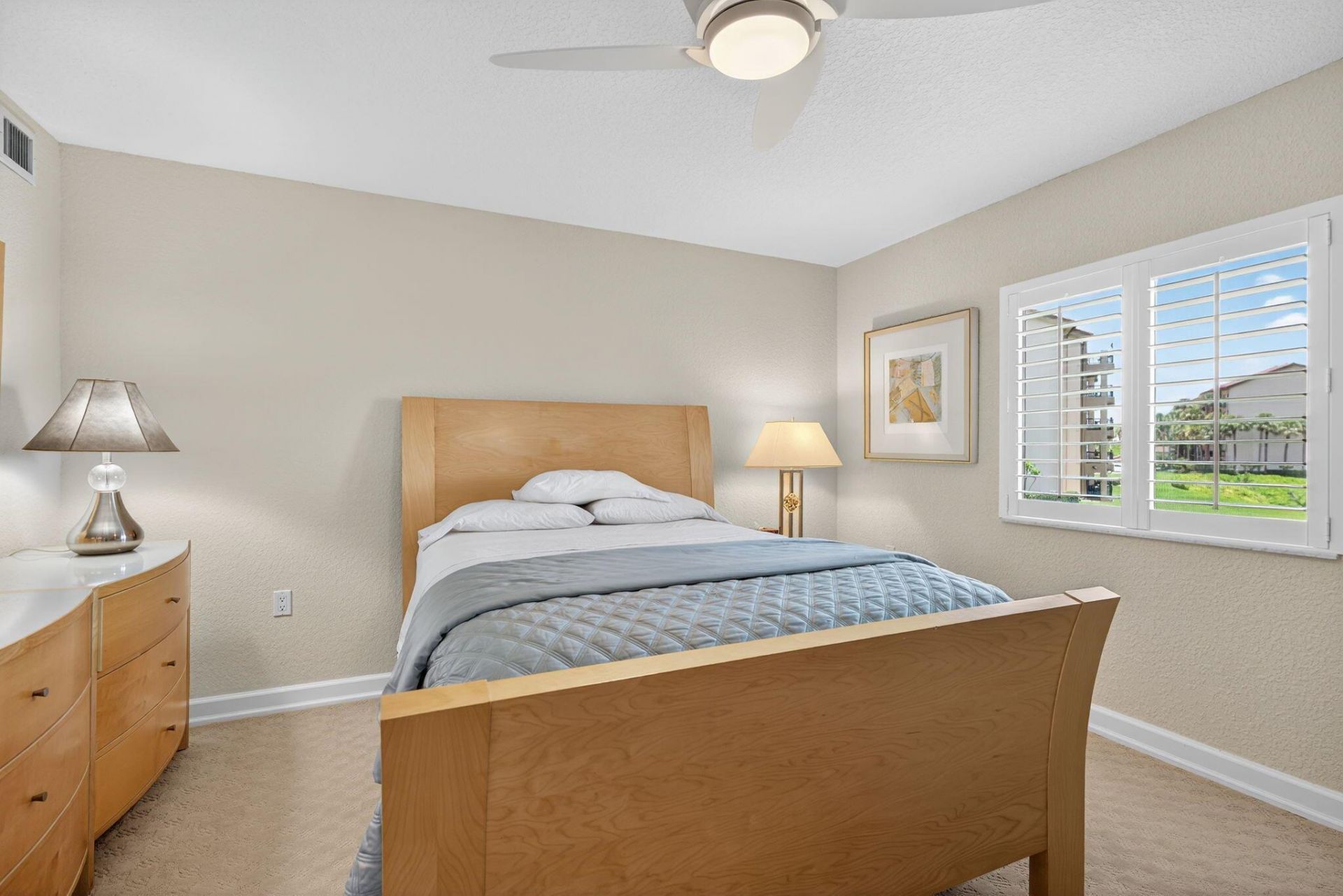 401 Ocean Bluffs Boulevard, Unit 205, Jupiter, FL 33477 Photo