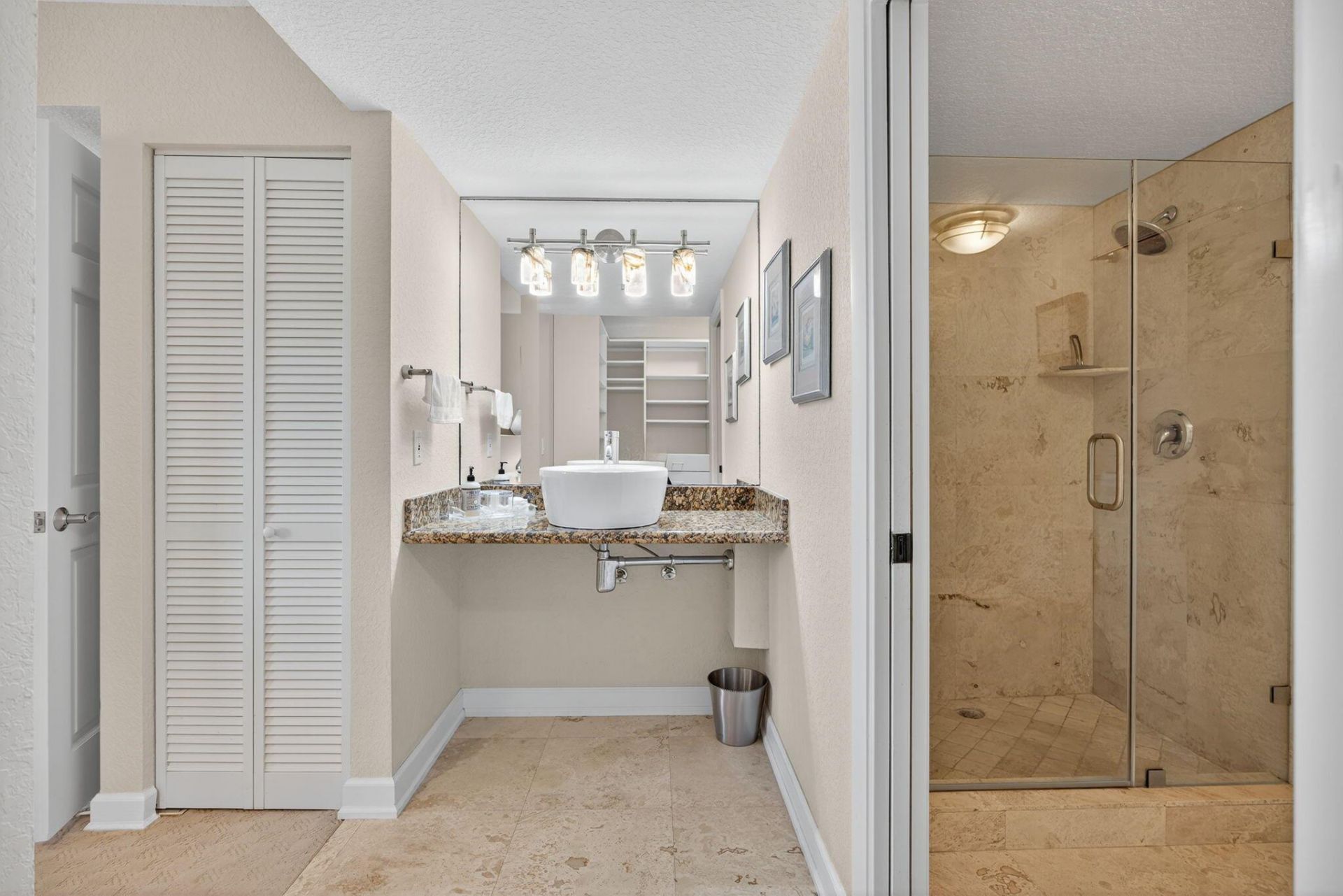 401 Ocean Bluffs Boulevard, Unit 205, Jupiter, FL 33477 Photo