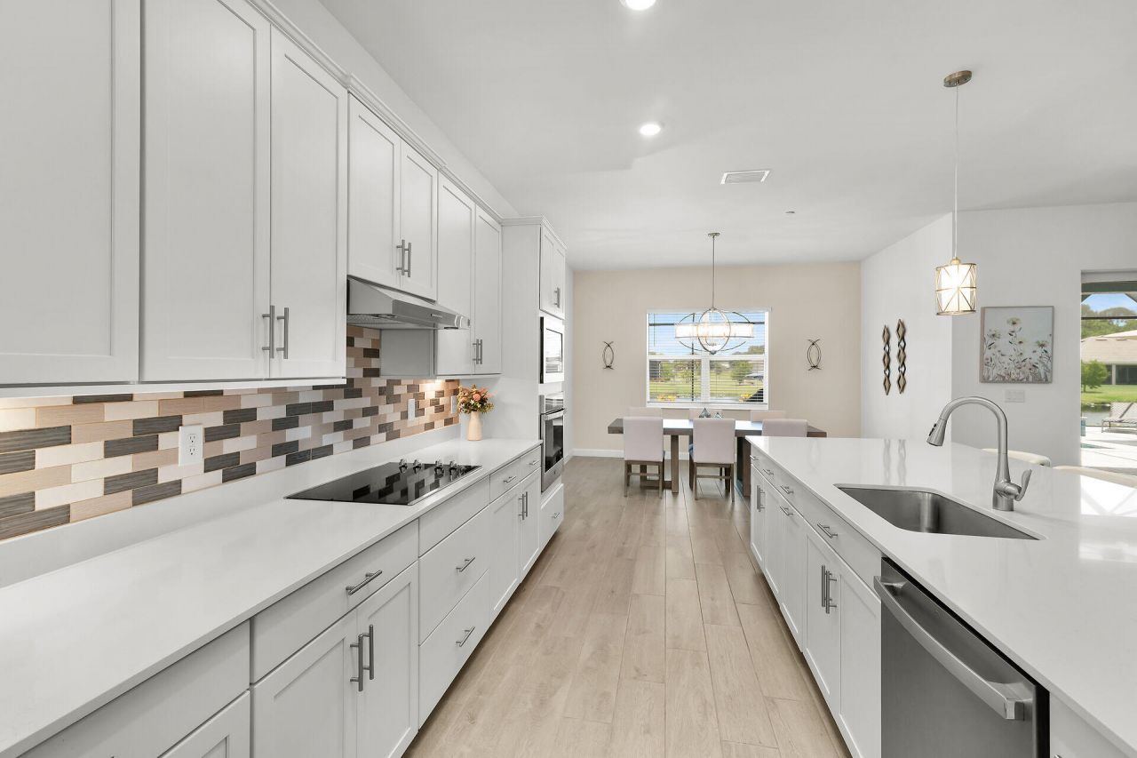 17190 Serengeti Circle, Alva, FL 33920 Photo