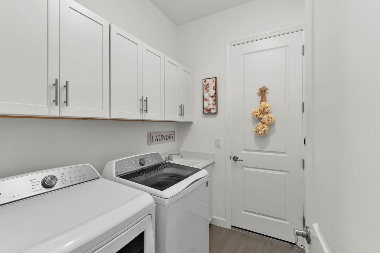 17190 Serengeti Circle, Alva, FL 33920 Photo