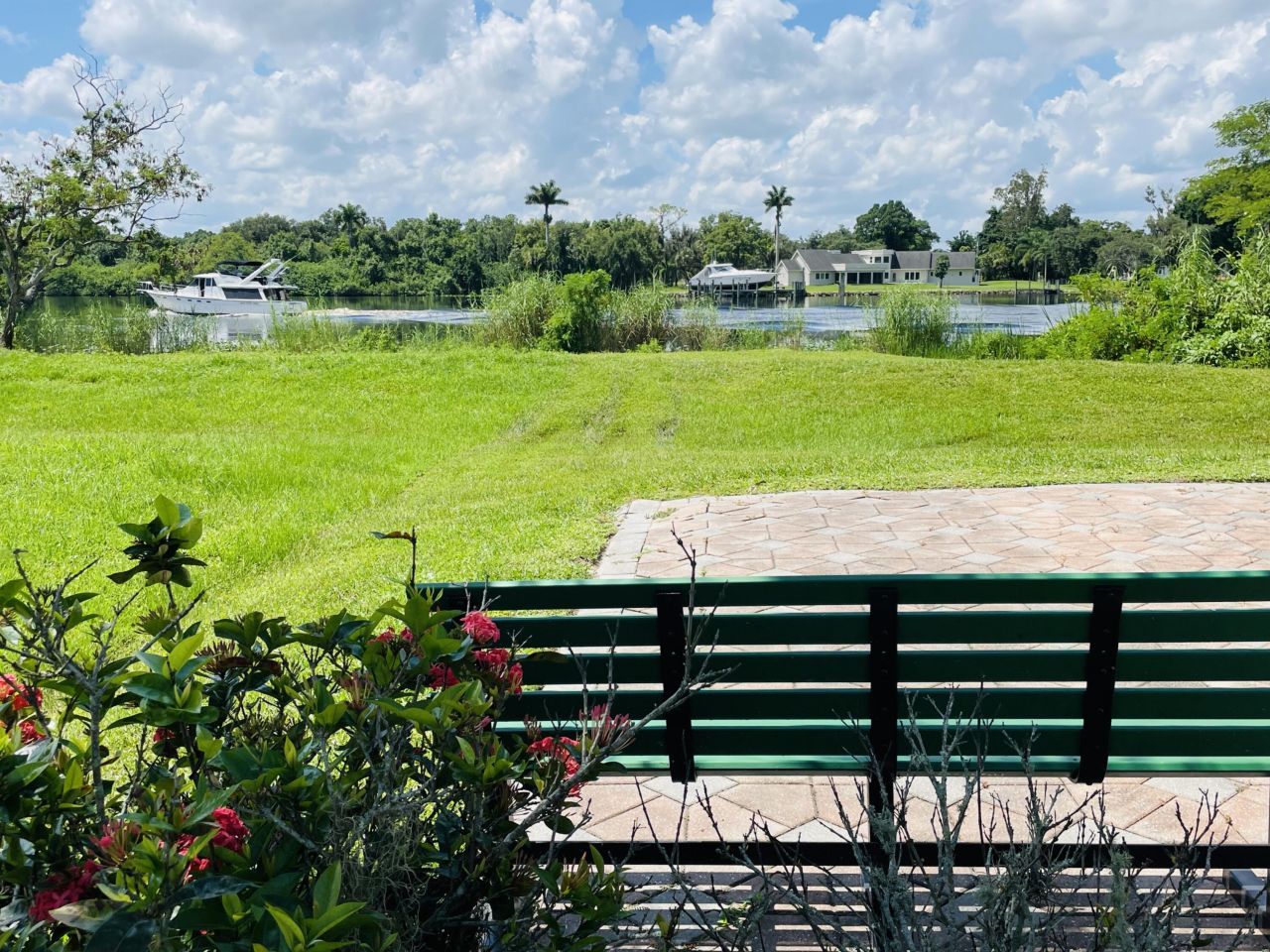 17190 Serengeti Circle, Alva, FL 33920 Photo