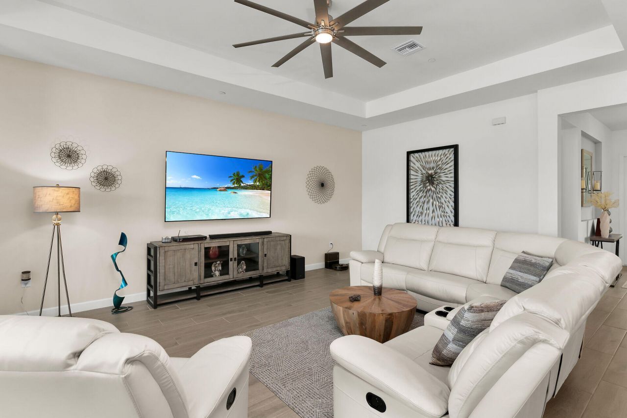 17190 Serengeti Circle, Alva, FL 33920 Photo