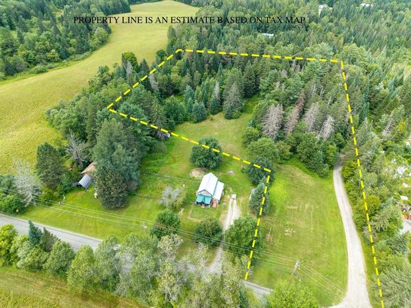 31 Privacy Lane, Concord, VT 05824