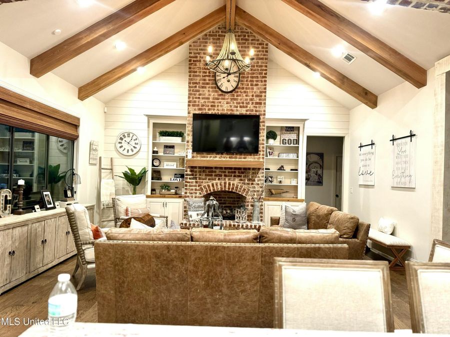 Property Image 116