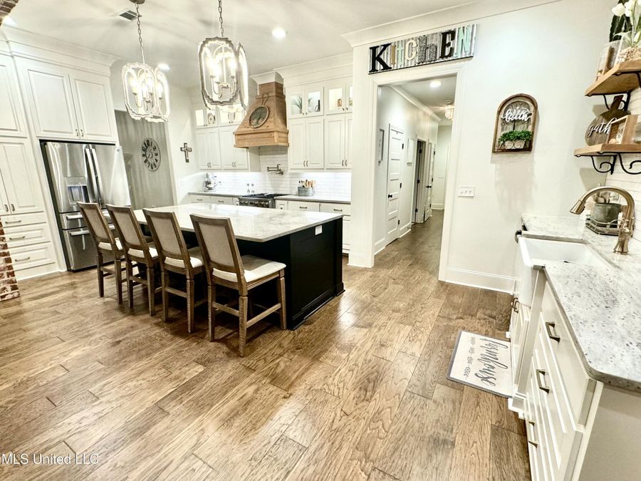 Property Image 121
