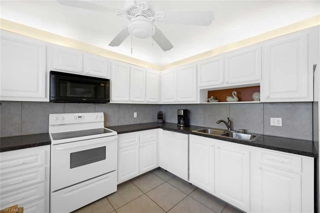 237 Albi Rd, Unit 4, Naples, FL 34112 Photo