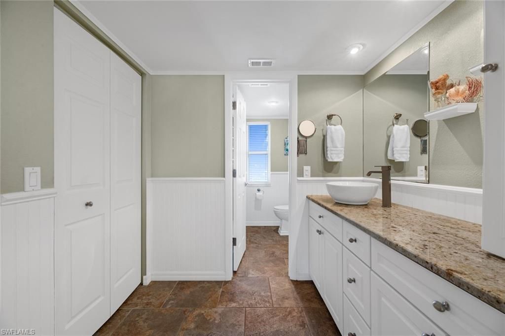 237 Albi Rd, Unit 4, Naples, FL 34112 Photo