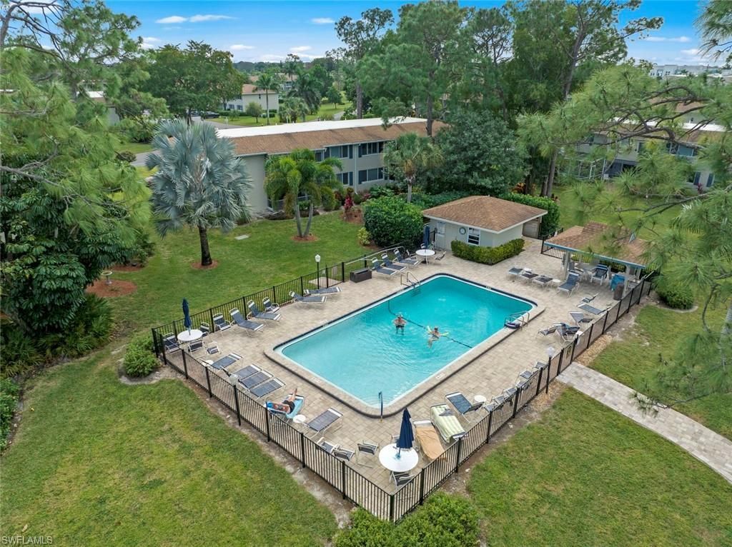 237 Albi Rd, Unit 4, Naples, FL 34112 Photo