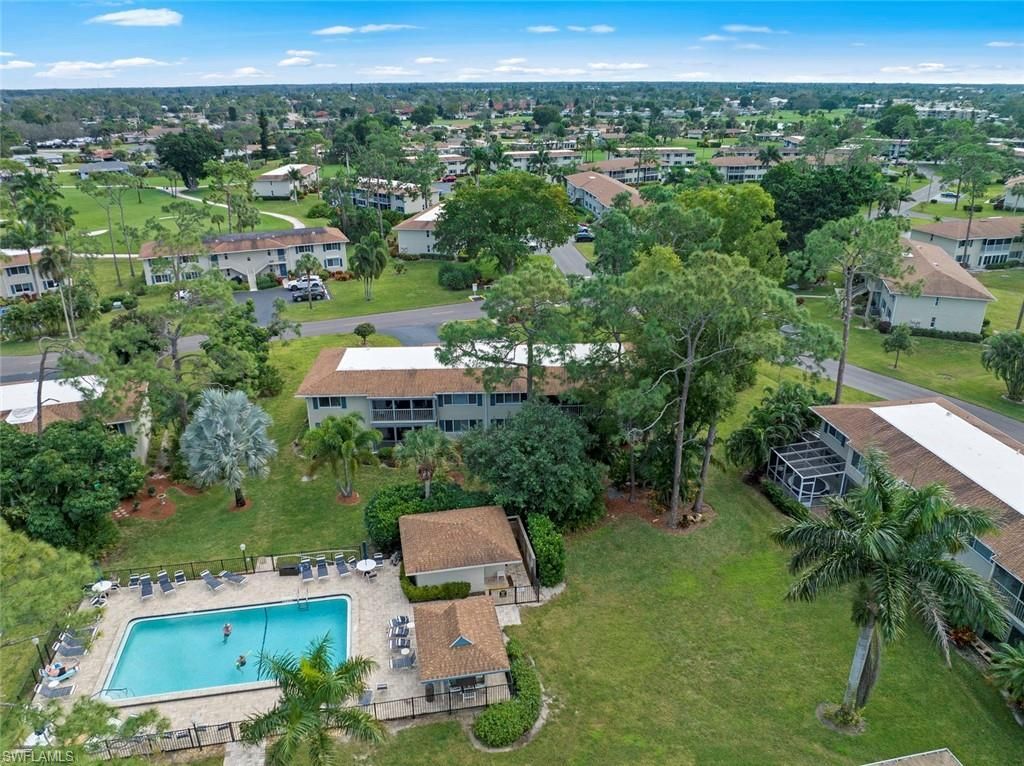 237 Albi Rd, Unit 4, Naples, FL 34112 Photo
