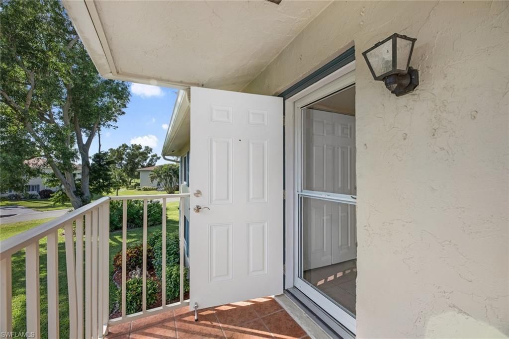 237 Albi Rd, Unit 4, Naples, FL 34112 Photo