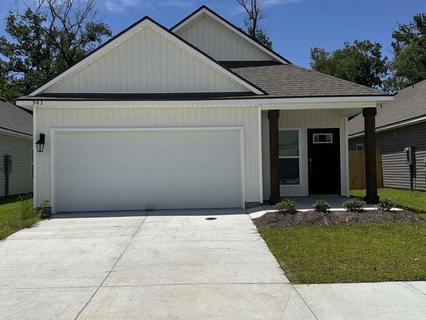 943 Renova Drive, Baton Rouge, LA 70820