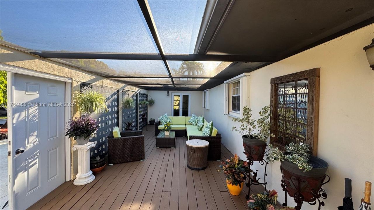 8720 SW 192nd Ter, Cutler Bay, FL 33157 Photo