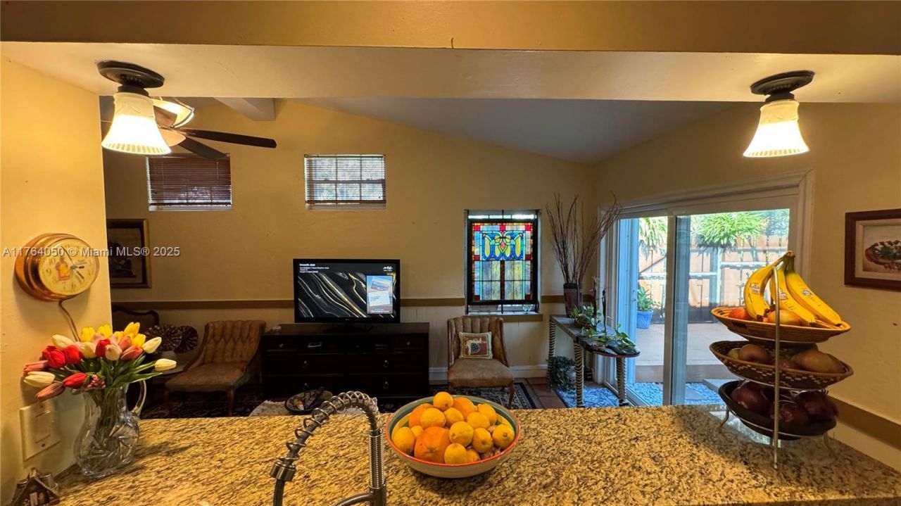 8720 SW 192nd Ter, Cutler Bay, FL 33157 Photo