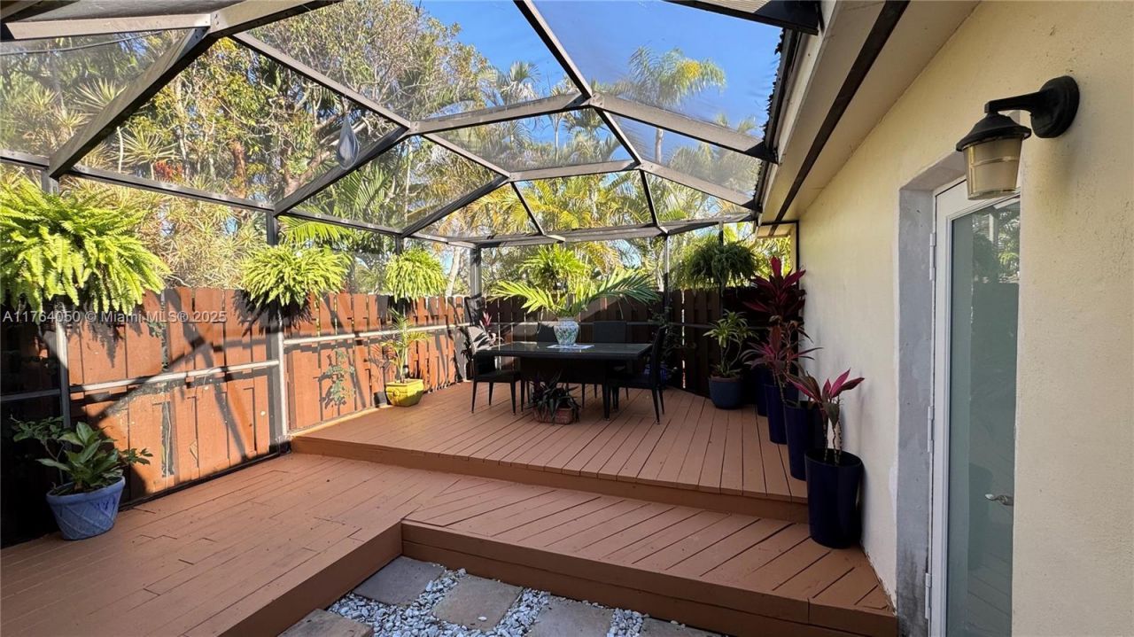 8720 SW 192nd Ter, Cutler Bay, FL 33157 Photo