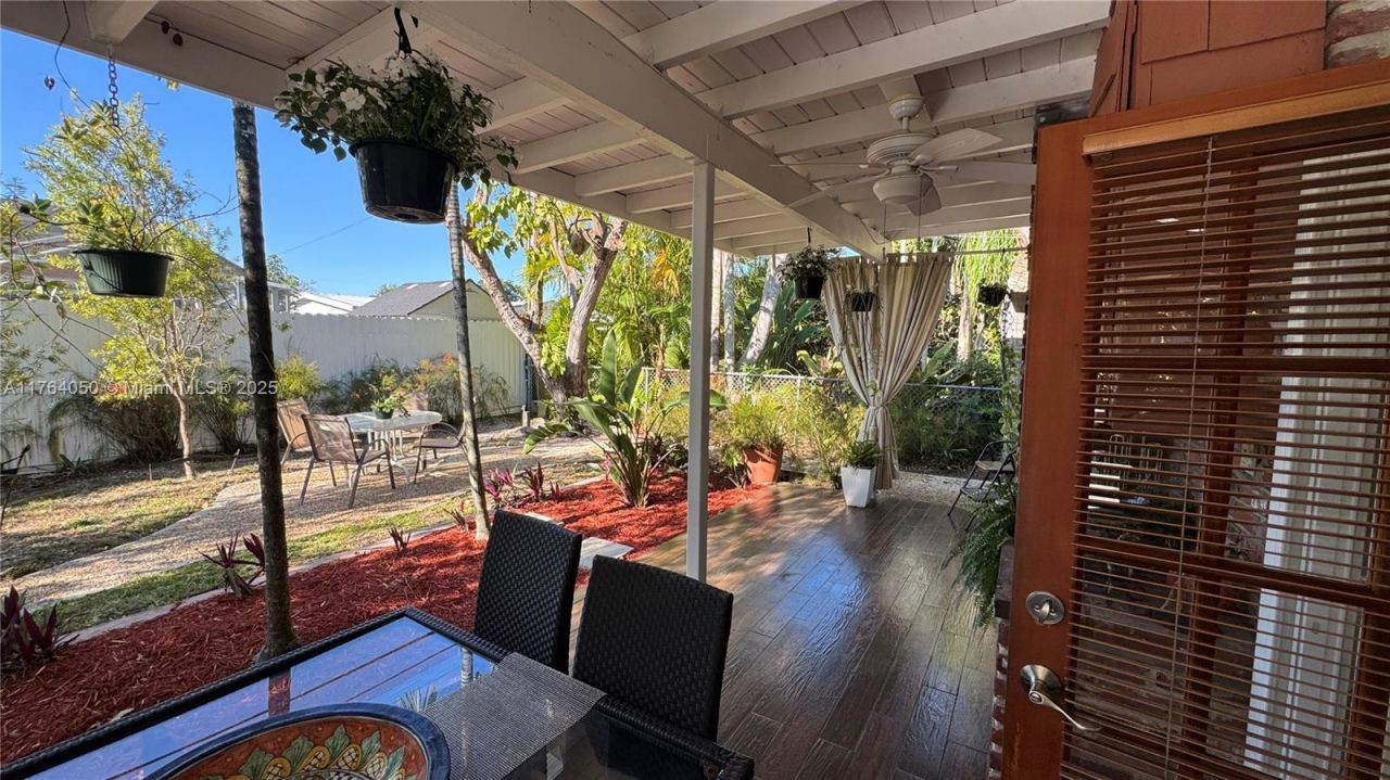 8720 SW 192nd Ter, Cutler Bay, FL 33157 Photo