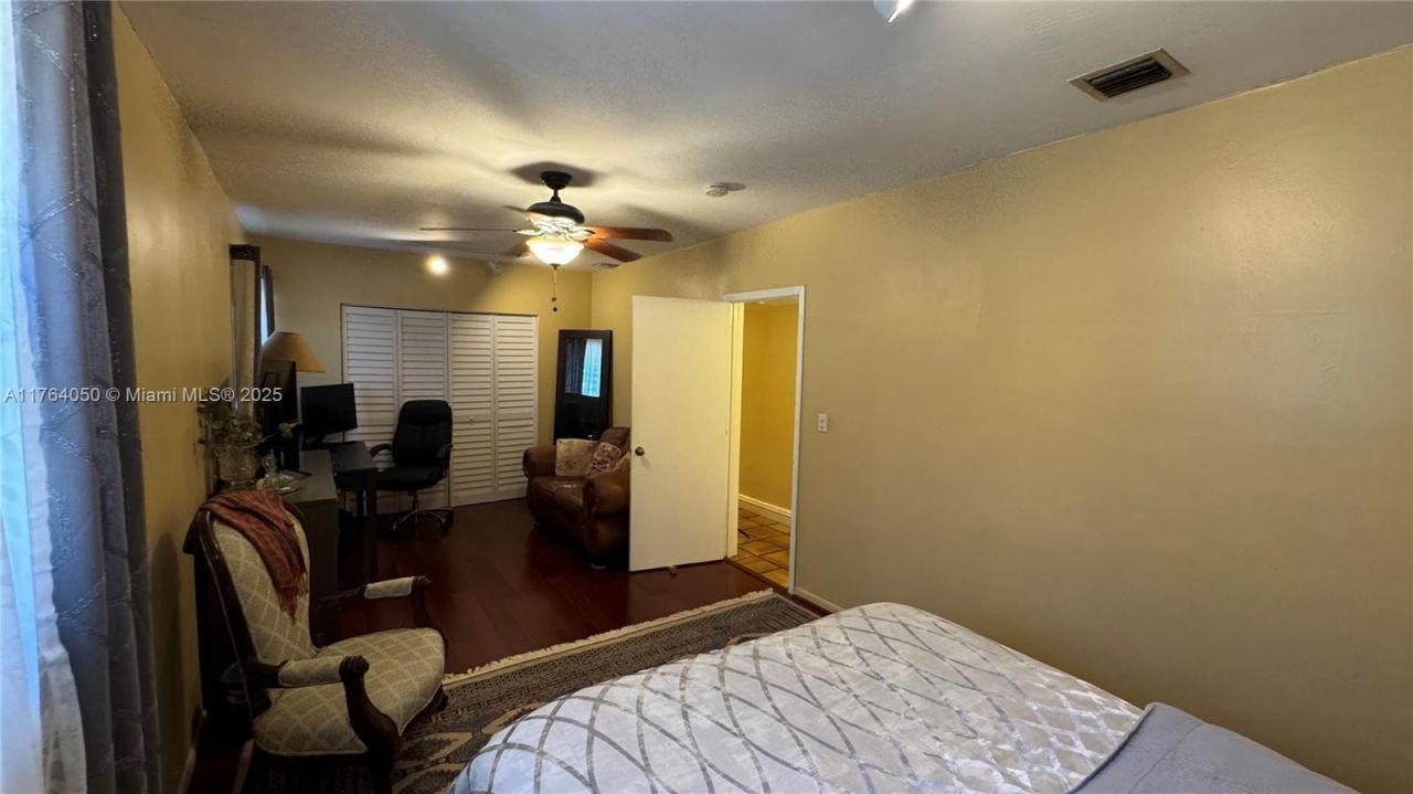 8720 SW 192nd Ter, Cutler Bay, FL 33157 Photo