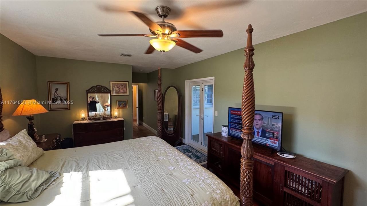 8720 SW 192nd Ter, Cutler Bay, FL 33157 Photo