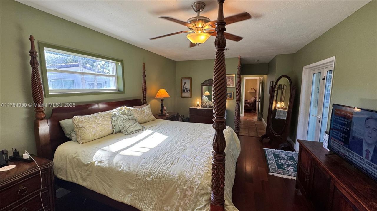 8720 SW 192nd Ter, Cutler Bay, FL 33157 Photo