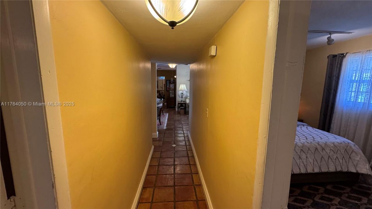 8720 SW 192nd Ter, Cutler Bay, FL 33157 Photo