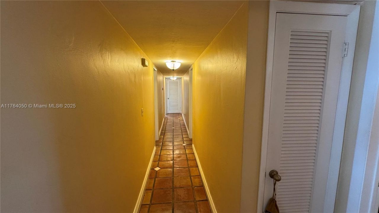 8720 SW 192nd Ter, Cutler Bay, FL 33157 Photo