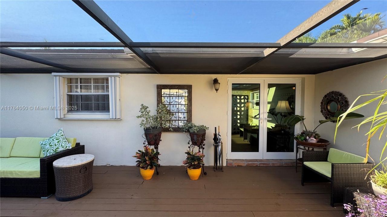 8720 SW 192nd Ter, Cutler Bay, FL 33157 Photo