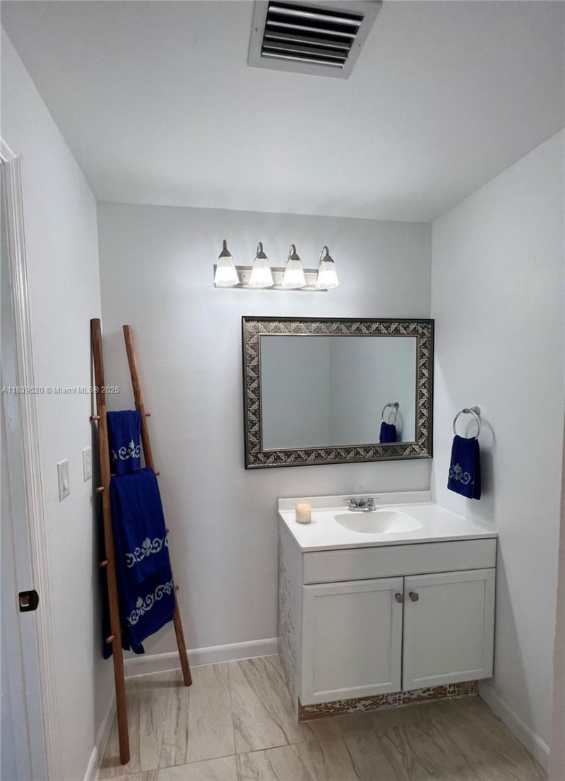 5803 Arthur St, Hollywood, FL 33021 Photo