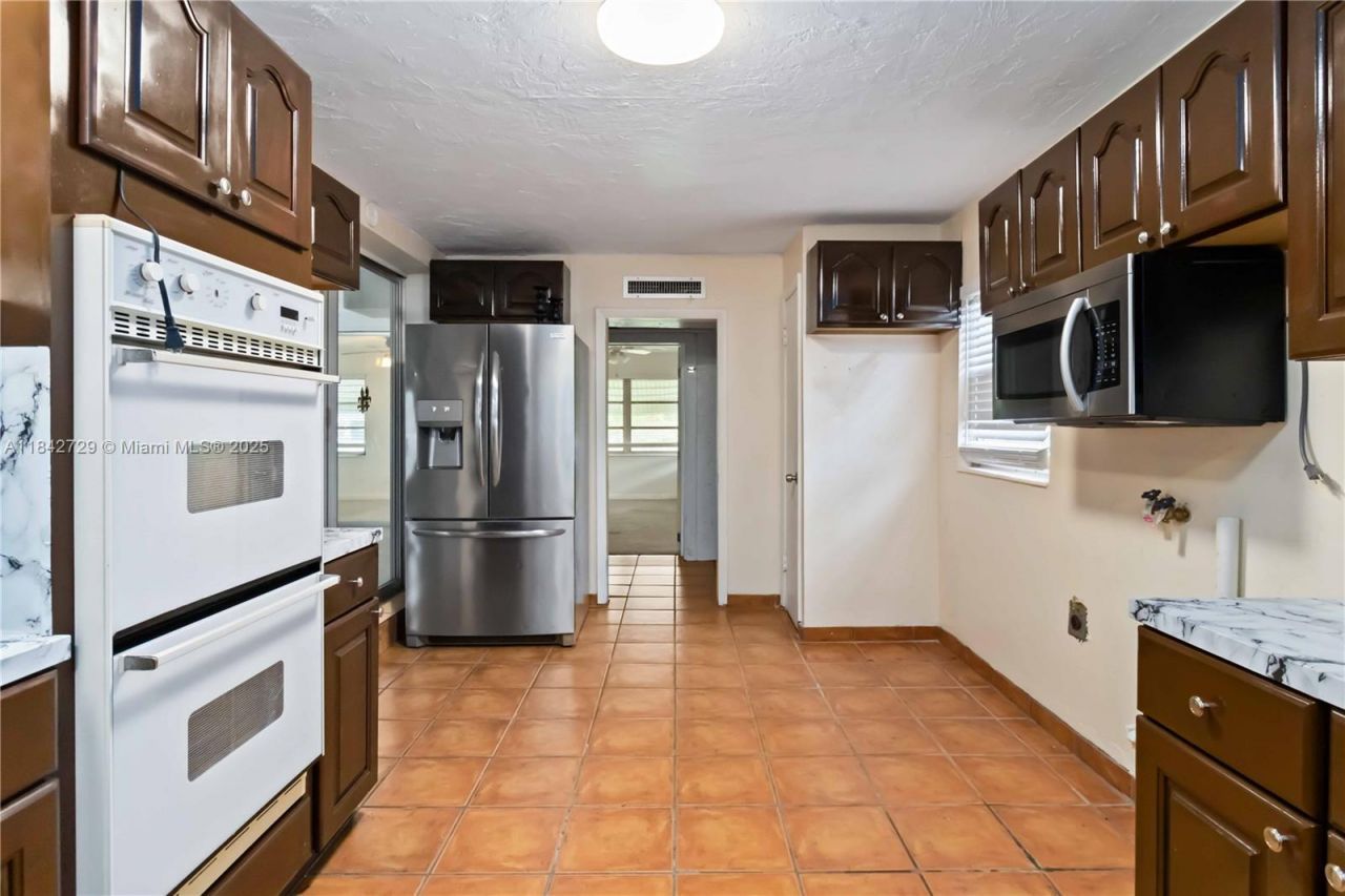 14520 Fillmore St, Miami, FL 33176 Photo