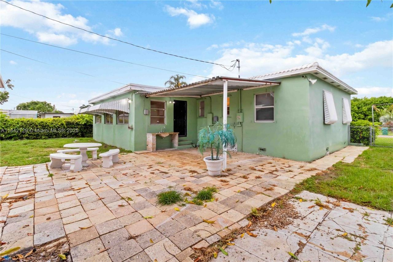 14520 Fillmore St, Miami, FL 33176 Photo
