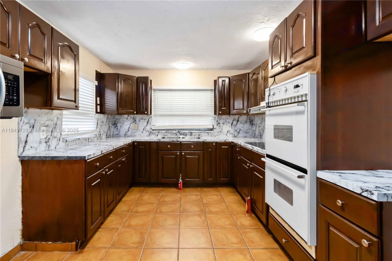 14520 Fillmore St, Miami, FL 33176 Photo