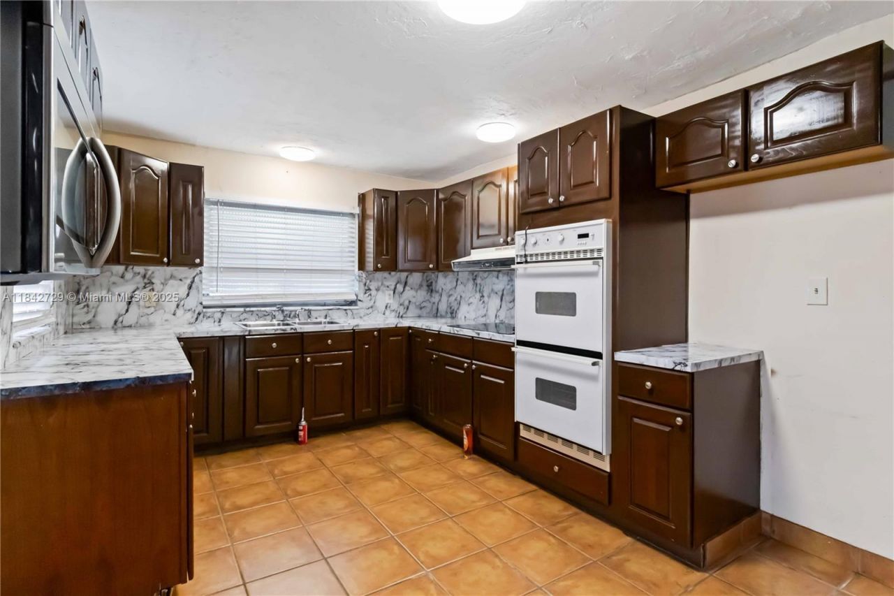 14520 Fillmore St, Miami, FL 33176 Photo