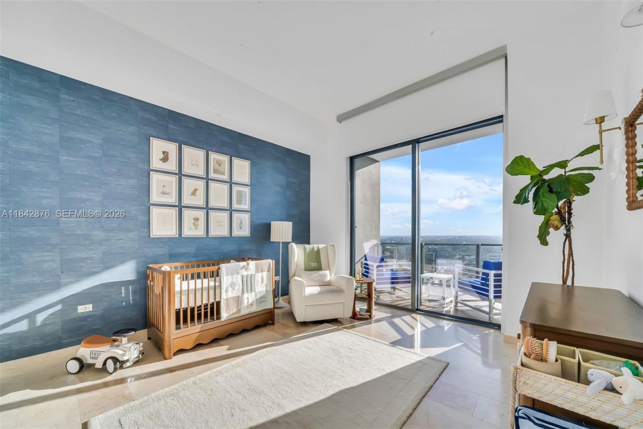 88 SW 7th St, Unit 4004, Miami, FL 33130 Photo