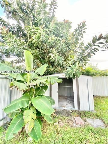 6521 NW 21st St, Sunrise, FL 33313 Photo