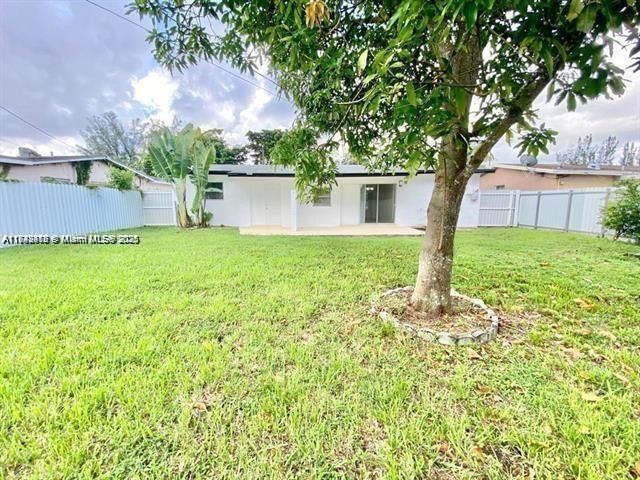 6521 NW 21st St, Sunrise, FL 33313 Photo