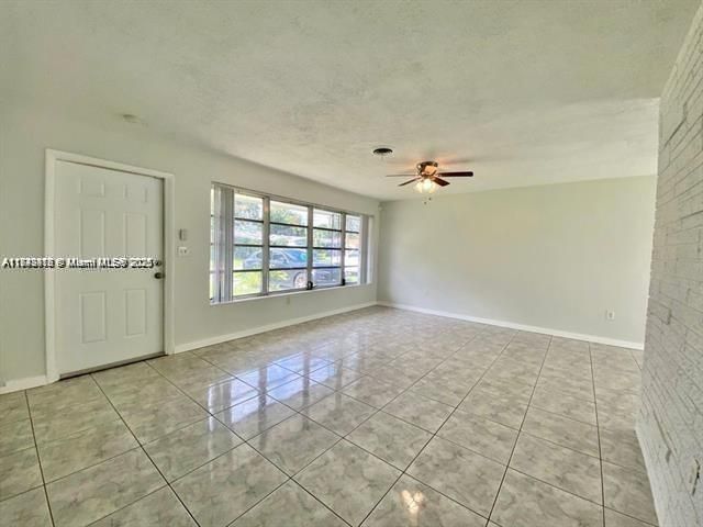 6521 NW 21st St, Sunrise, FL 33313 Photo