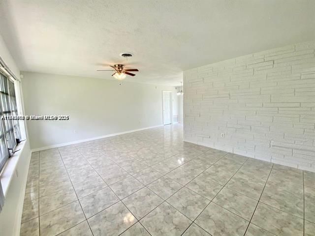 6521 NW 21st St, Sunrise, FL 33313 Photo