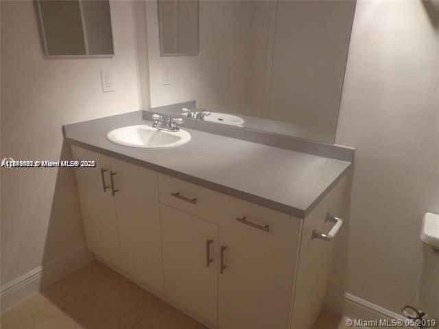 5686 Rock Island Rd, Unit 129, Tamarac, FL 33319 Photo