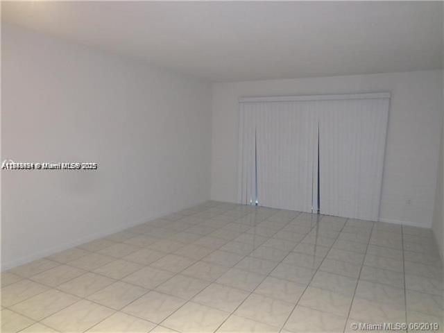 15225 NE 6th Ave, Unit B207, Miami, FL 33162 Photo