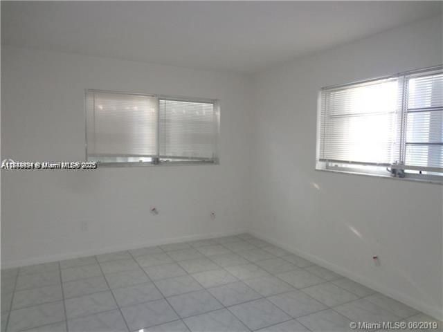 15225 NE 6th Ave, Unit B207, Miami, FL 33162 Photo