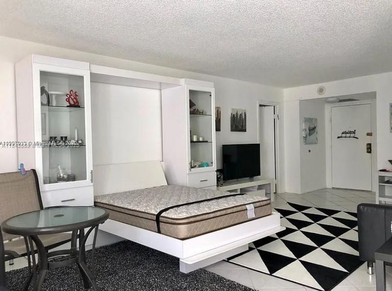 231 174th St, Unit 1611, Sunny Isles Beach, FL 33160 Photo