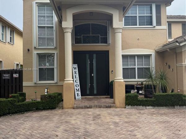 12355 SW 124th Ter, Miami, FL 33186