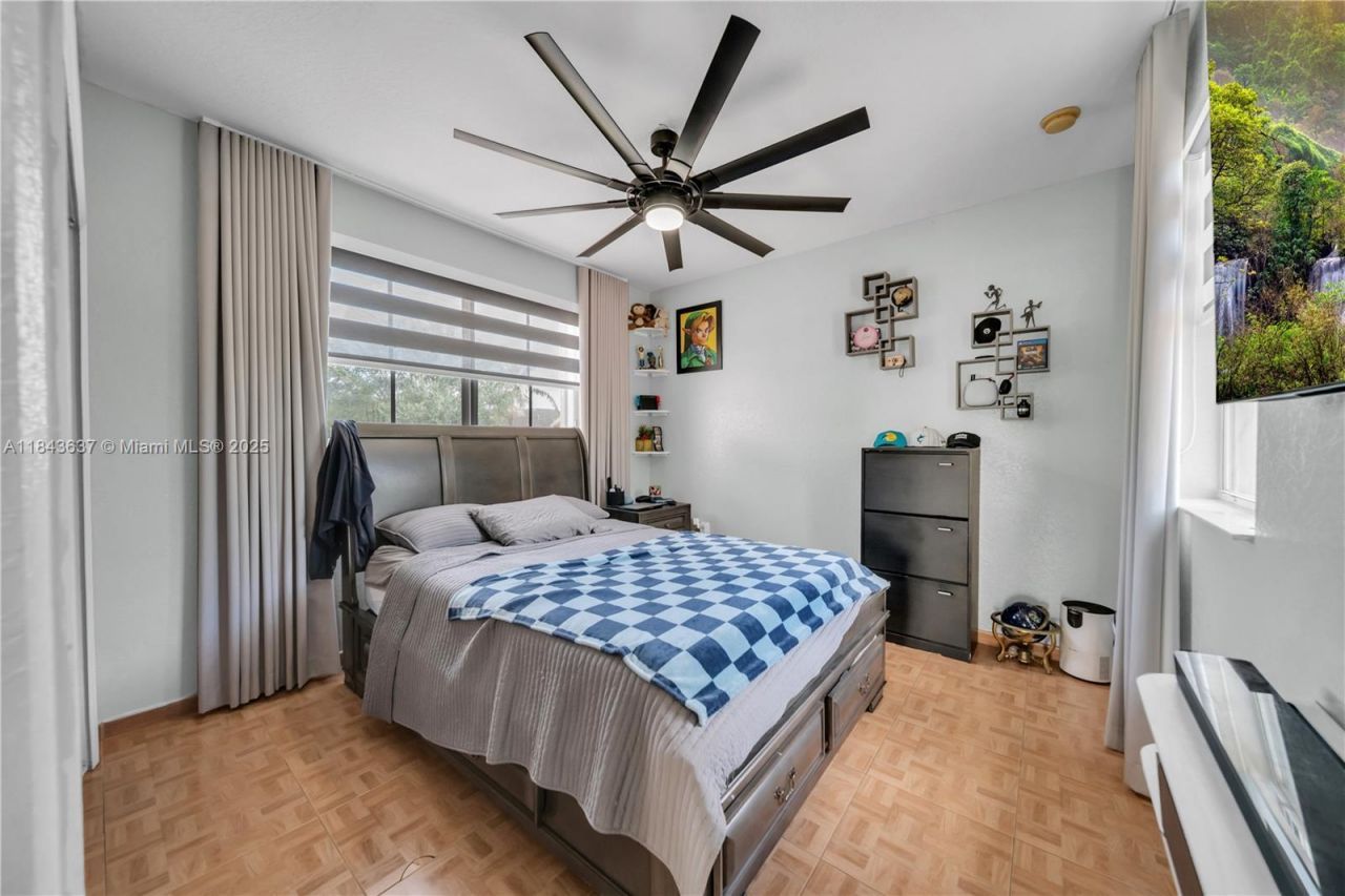 12355 SW 124th Ter, Miami, FL 33186 Photo